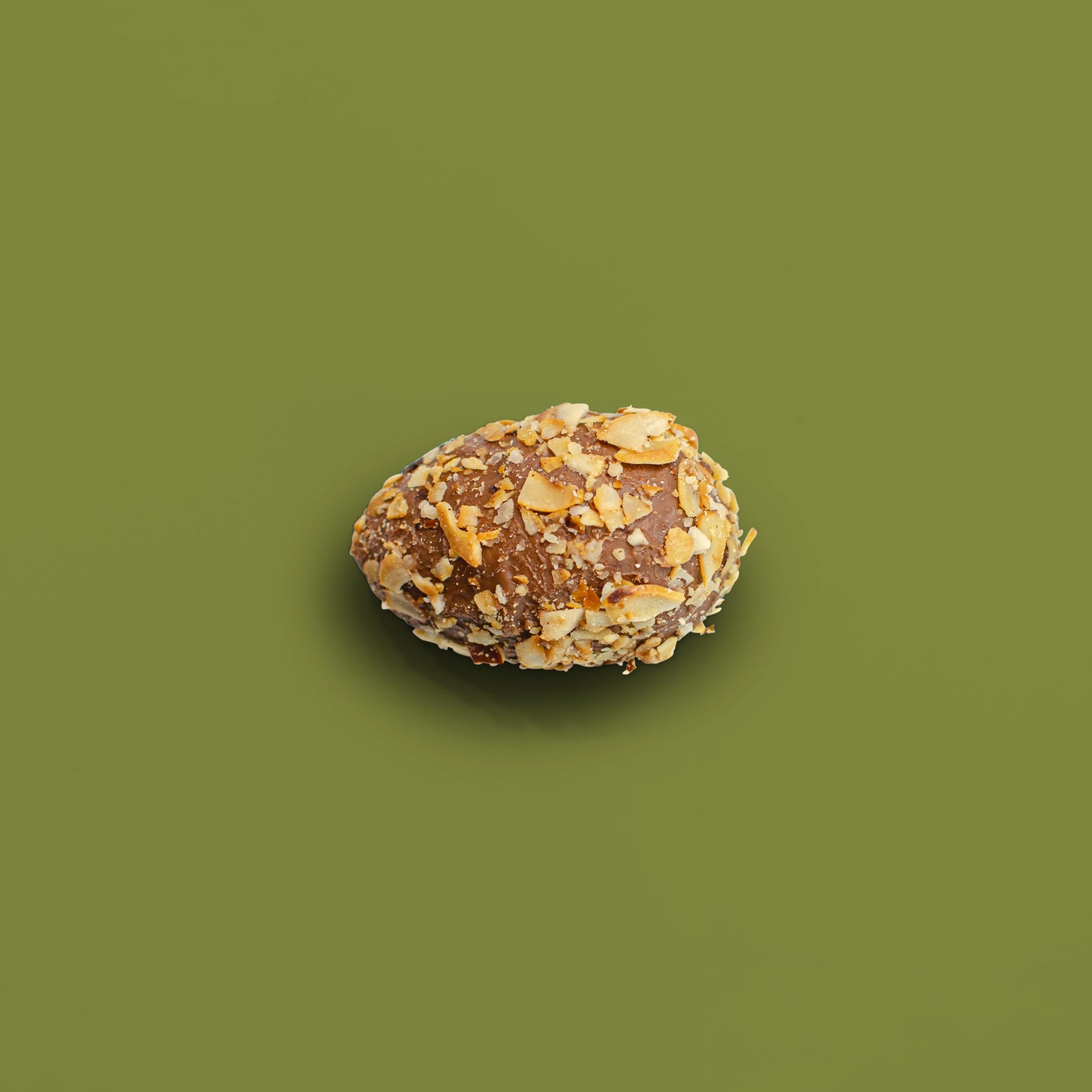 Zweierlei Nuss-Marzipan Osterei-Praline