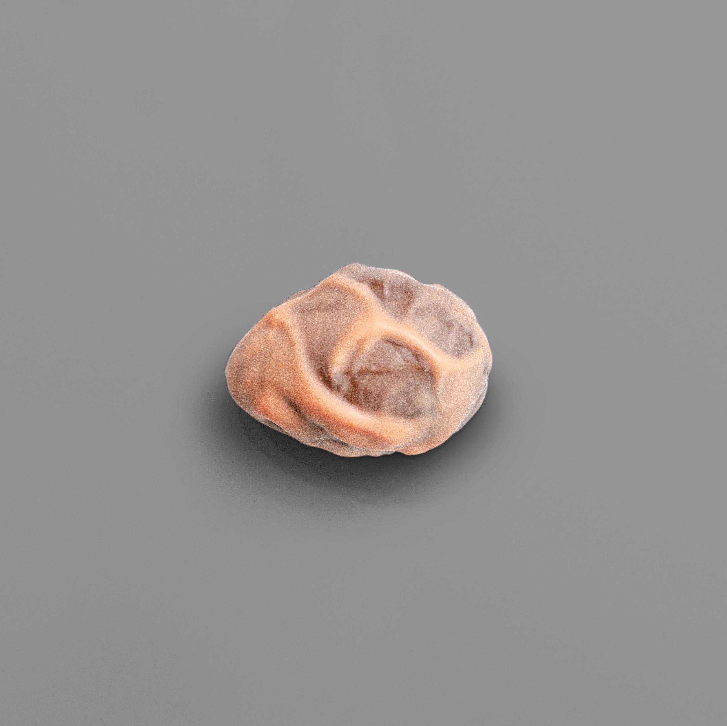 Erdbeer-Trüffel Osterei-Praline