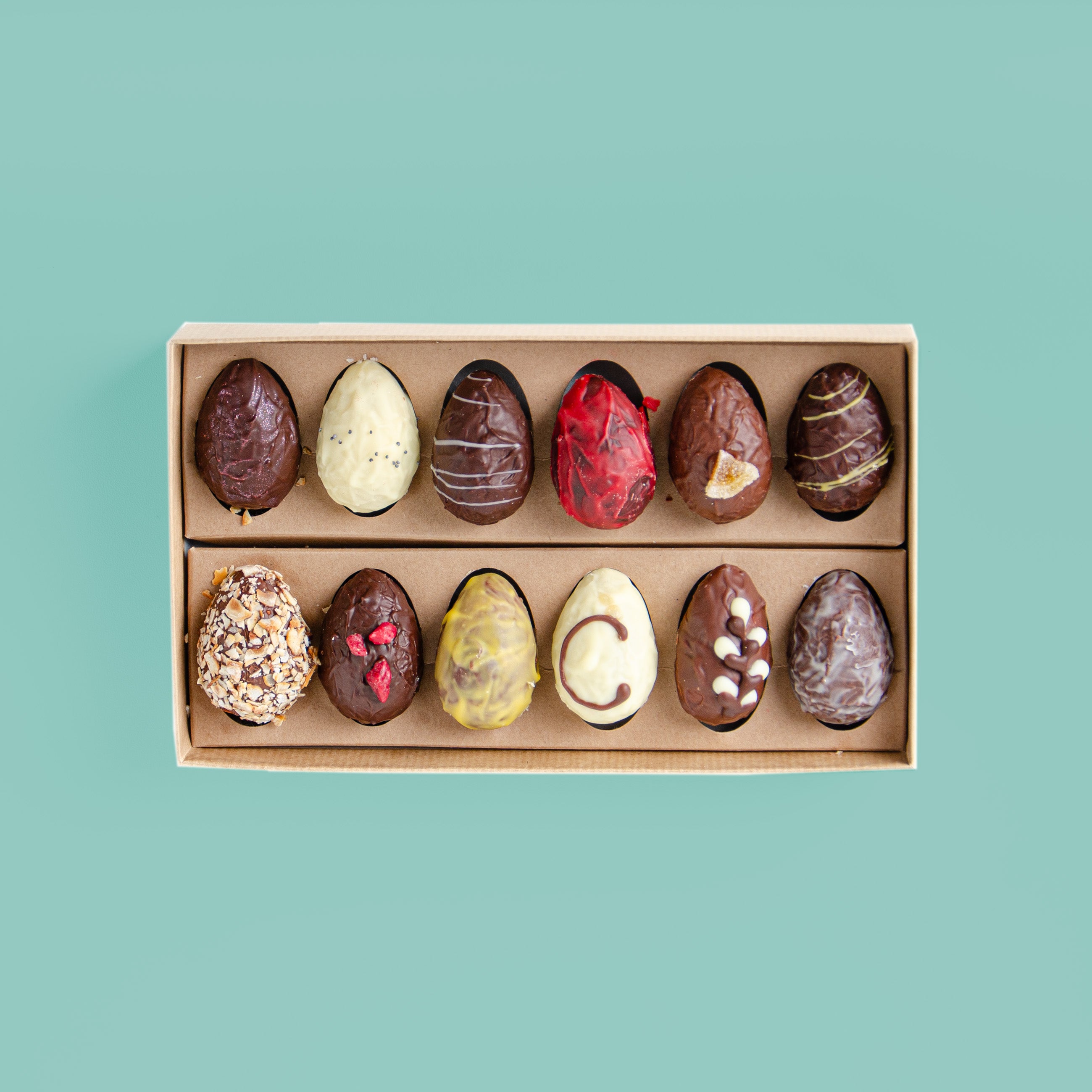 12er Pralinen-Ei-Mischung mit Alkohol