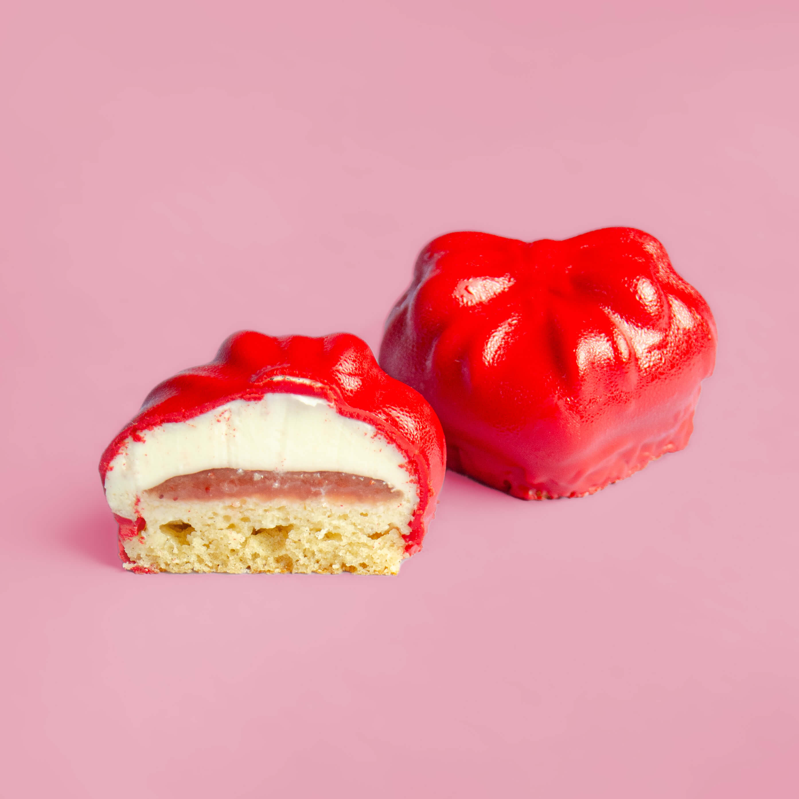 Erdbeere-Panna Cotta Herz-Törtchen